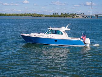 40' Hinckley Sport Boats 2022 Yacht For Sale